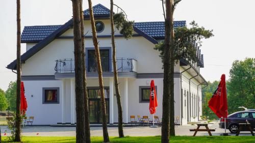 Pensjonat Debowy Dworek - Fabianki