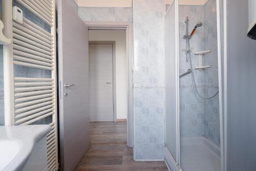 B&B Elegance - image 13