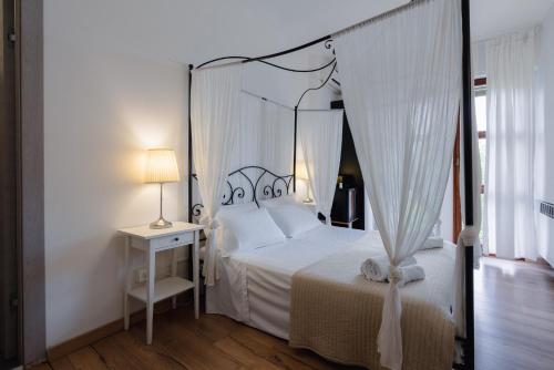 B&B Elegance - image 8