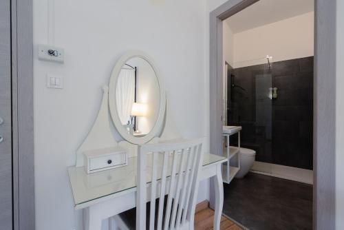B&B Elegance - image 12