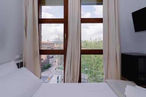 B&B Elegance - image 5