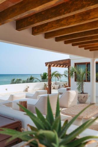 8 Bedroom Luxury Villa with Private Chef Included in Tulum, Mexico