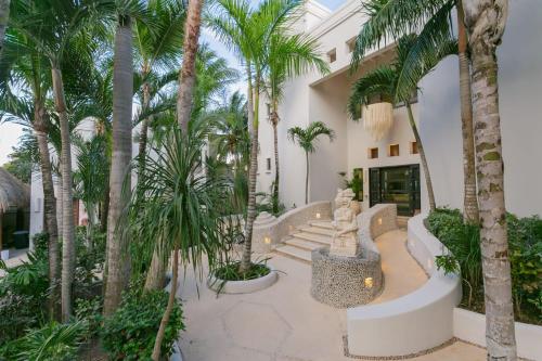 8 Bedroom Luxury Villa with Private Chef Included in Tulum, Mexico