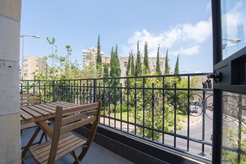 PORT CITY HAIFA - Flea Market Luxury