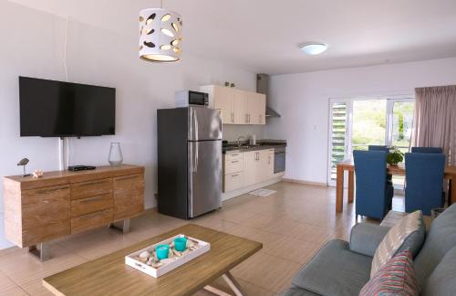 Whitehouse Lagun Apartments in 拉古恩