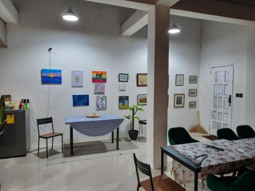1 Bed House - Sleeps 2 - Pets - Parking - Wifi, Zamboanga (Foto 5)