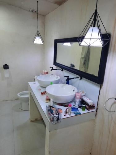 1 Bed House - Sleeps 2 - Pets - Parking - Wifi, Zamboanga (Foto 6)
