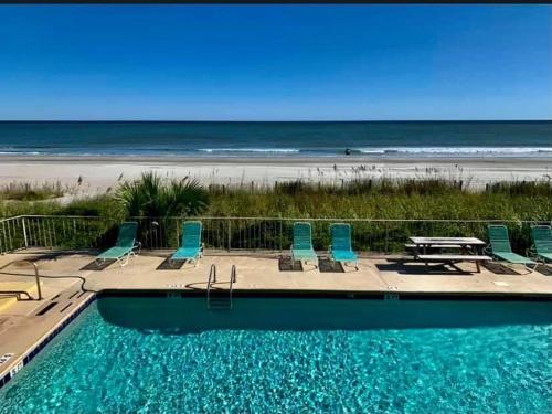 Gazebo Inn Oceanfront - image 11