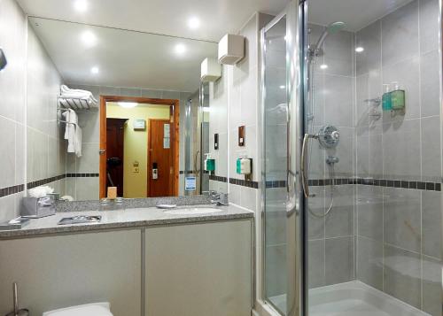 Camden Arms Hotel - image 8