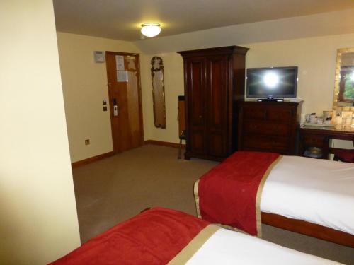 Camden Arms Hotel - image 13