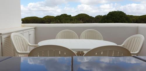 Ref 3b4. apartamento 1ª planta novo sancti petri - image 2