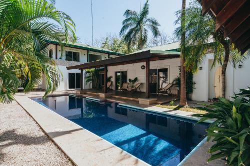. Dream Surf House Avellana