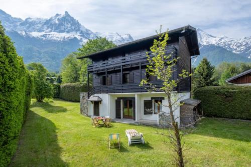 Family chalet with sublime views of Mont Blanc Chamonix