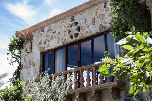 Castle in Cabo! One of a Kind - Ocean views in Cabo San Lucas, Mexico