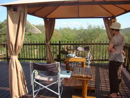Erkély/terasz, Muweti Bush Lodge in Kruger Nemzeti Park