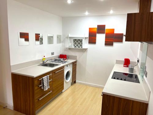 Well connected Birmingham City centre apartment with secure parking, Birmingham (fotografie 8)