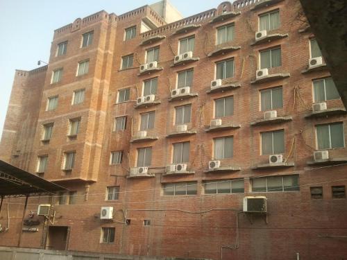 Carlton Tower Hotel Lahore