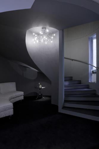 Twentyone Hotel - main image