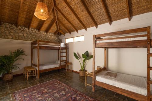 Habitación compartida, mixta, 6 personas