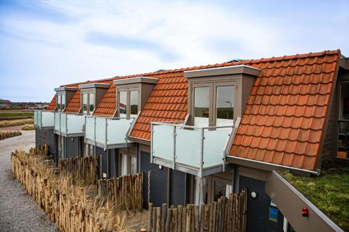 Exterior view, Strandhotel Camperduin in Bergen