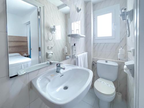 Ibiza Playa - image 14