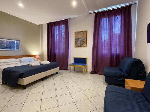 Hotel Leopolda - Tap to explore photos