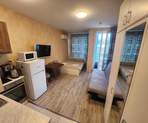 Colonel apartment 944, Sofia (Foto 3)