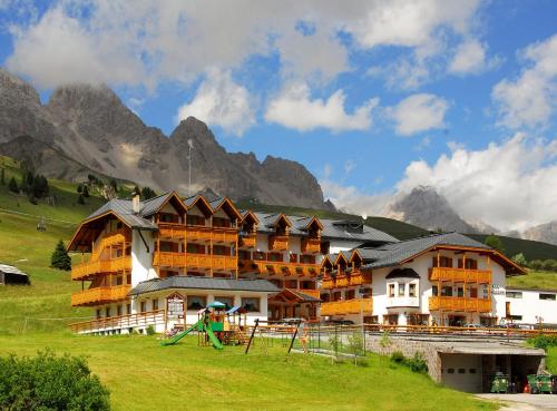 Hotel San Marco - Passo San Pellegrino