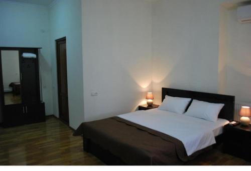 Guest House Dedoplisa in Dedoplis Tskaro