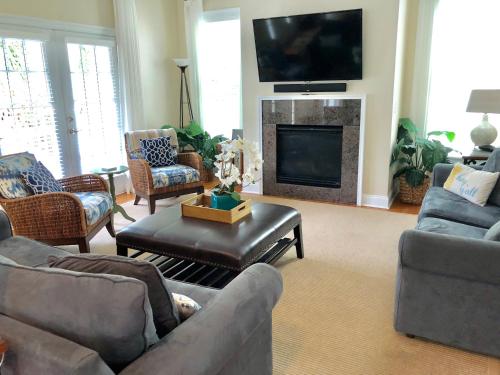 3005 Seabrook Village Drive - Hollywood, SC