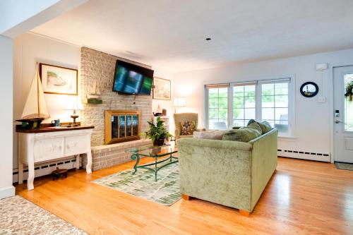 Idyllic Susquehanna River Escape Pets Welcome! in Wrightsville, USA