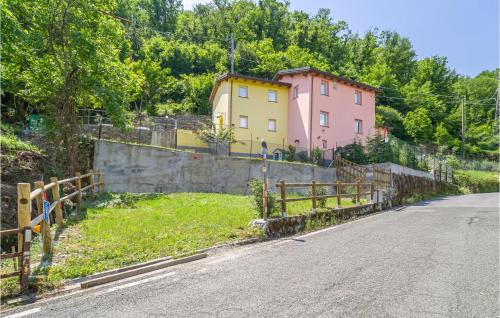 Cozy Home In Tribogna With Wifi