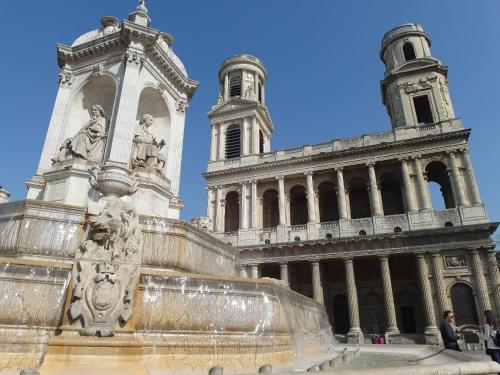 Saint Germain Elegant ChicSuites - image 13