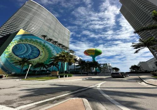 Amplio Studio en hotel Beachwalk Resort Miami in Hallandale Beach, USA