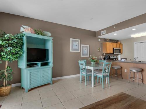 Beach Resort 515 - image 7