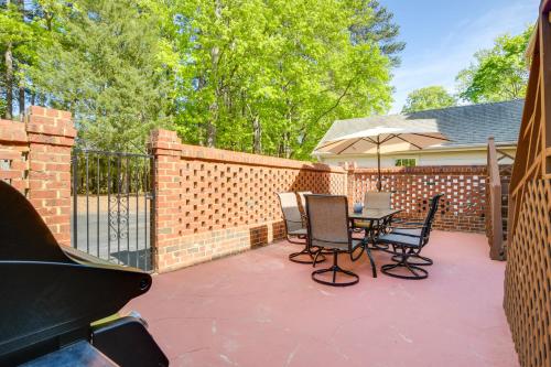 North Raleigh Vacation Rental about 8 Mi to Downtown! in Raleigh, USA