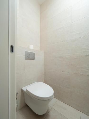 Deluxe Double Room with Balcony and Sea View image 1