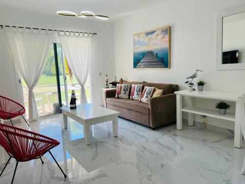 lake view apartment