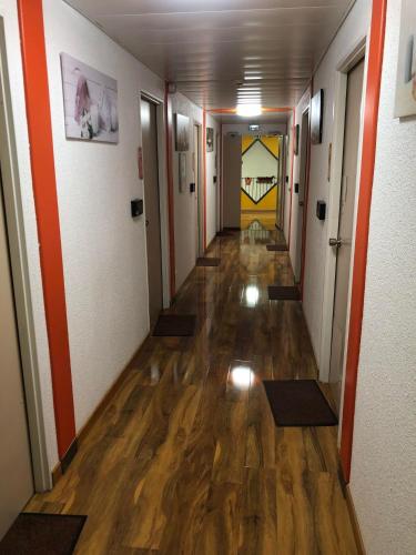 N&Z HOTELS in Траппе