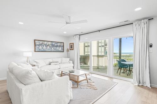 . Colony By The Sea #121