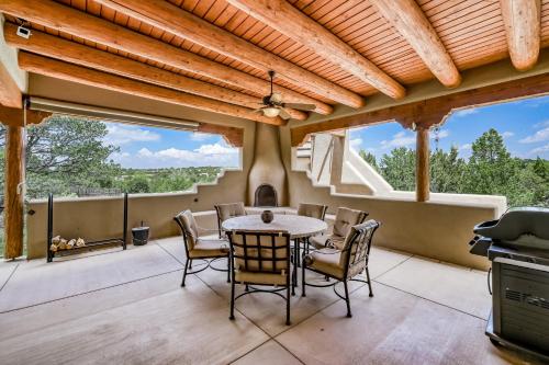 Casa & Casita Tres Hermanos in Santa Fe, USA