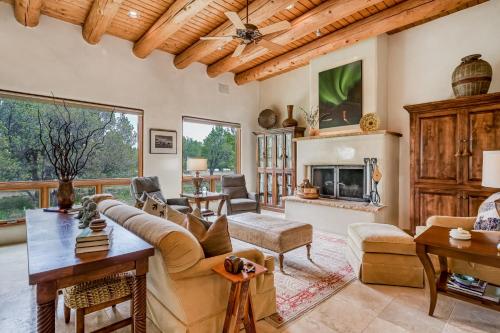 Casa & Casita Tres Hermanos in Santa Fe, USA