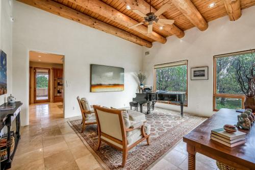 Casa & Casita Tres Hermanos in Santa Fe, USA