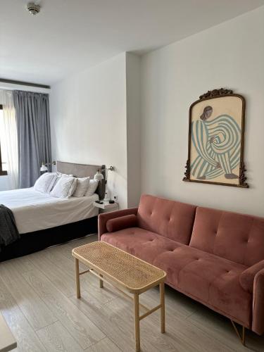 Luxury Studio Retiro Park & Prado Museum, Madrid