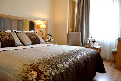 Hotel Erden Sarayevo – Istanbul, FL