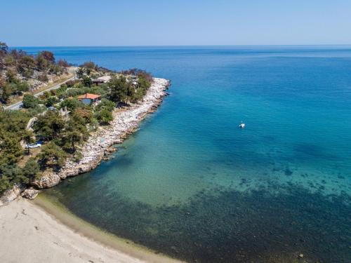 Заобикаляща среда, Petra Mare Apartments 2 in Thimonia