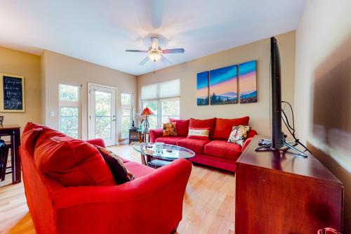 River Arts District Condo in Asheville, USA