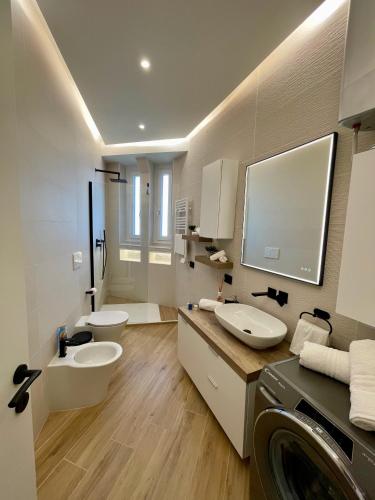 Luxury Downtown - Milan MF Apartments, Milan (photo 3)