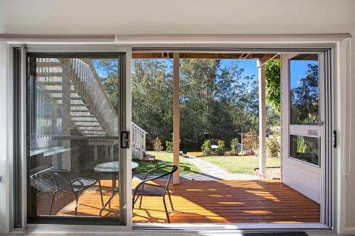Serenity at Umina Beach Renovated Coastal Retreat in Umina Beach