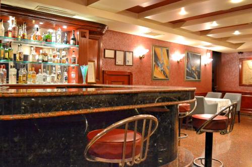 Hotel Erden Sarayevo – Istanbul, FL
